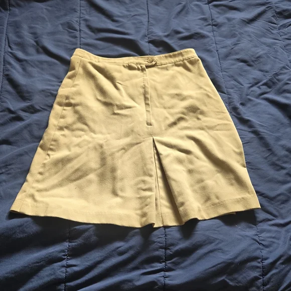 🎀JM Collection Tan Mini Skirt - Picture 3 of 4